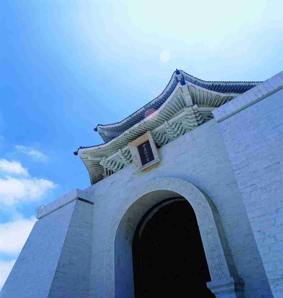 Buildings and Monuments - AsiaImageBank ></a>
<script language=JavaScript> 
  var txt = 
