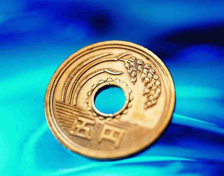 Investments - AsiaImageBank ></a>
<script language=JavaScript> 
  var txt = 