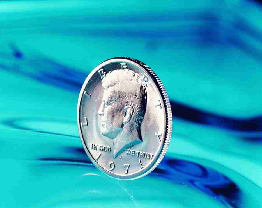 Investments - AsiaImageBank ></a>
<script language=JavaScript> 
  var txt = 