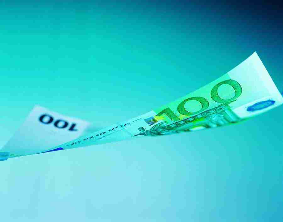 Investments - AsiaImageBank ></a>
<script language=JavaScript> 
  var txt = 