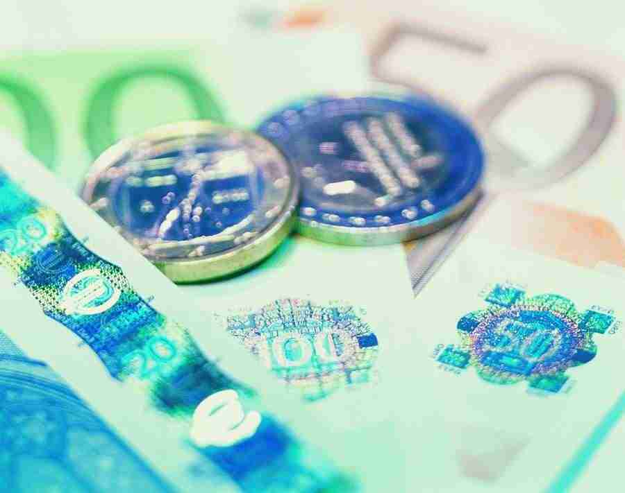 Investments - AsiaImageBank ></a>
<script language=JavaScript> 
  var txt = 