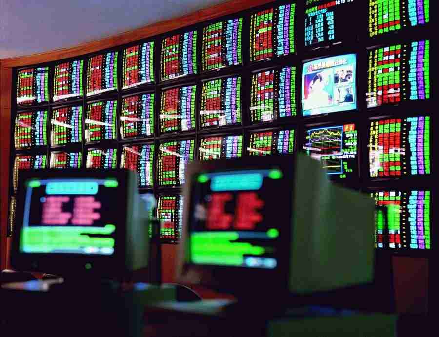 Investments - AsiaImageBank ></a>
<script language=JavaScript> 
  var txt = 