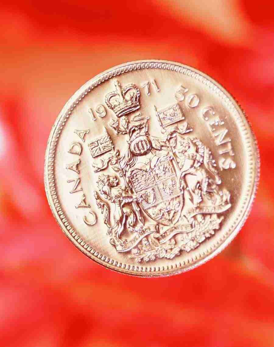 Money and Gold - AsiaImageBank ></a>
<script language=JavaScript> 
  var txt = 