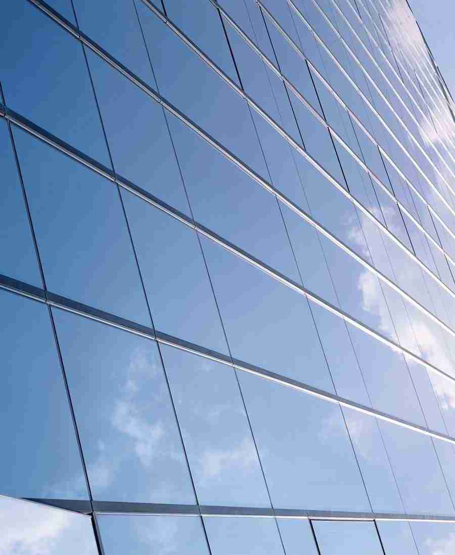 Glass, Water and Fabrics - BackArts ></a>
<script language=JavaScript> 
  var txt = 