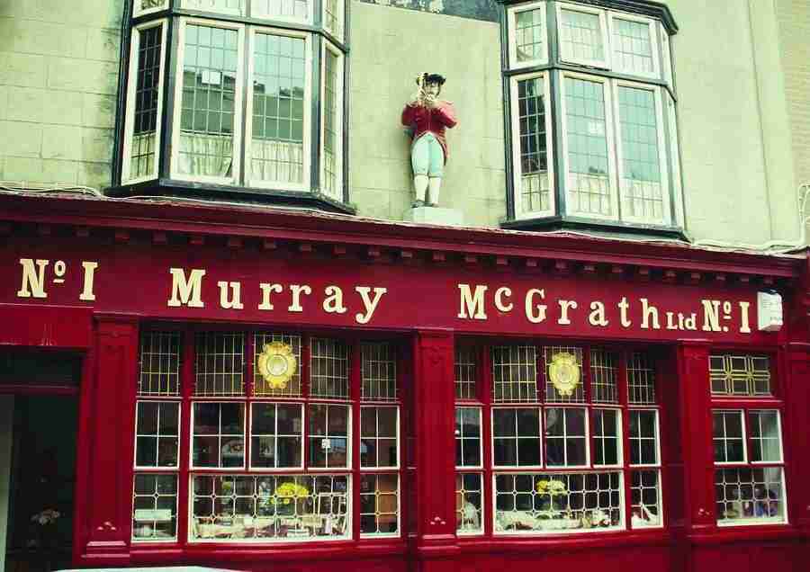 Ireland - BackArts ></a>
<script language=JavaScript> 
  var txt = 