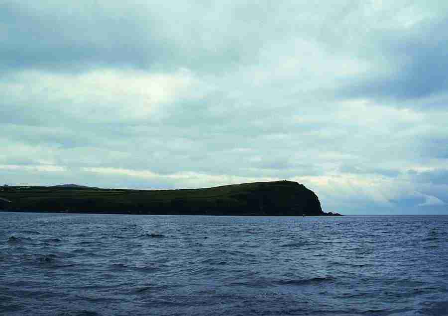 Ireland - BackArts ></a>
<script language=JavaScript> 
  var txt = 