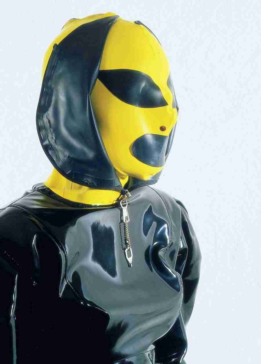 Lacquer and Leather - BackArts ></a>
<script language=JavaScript> 
  var txt = 