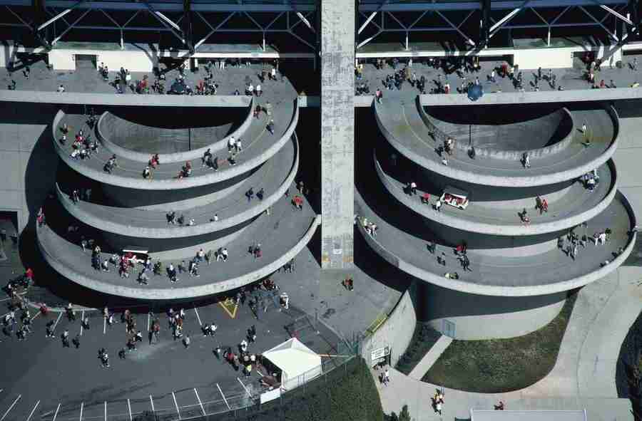 Aerials - Brand X Pictures ></a>
<script language=JavaScript> 
  var txt = 