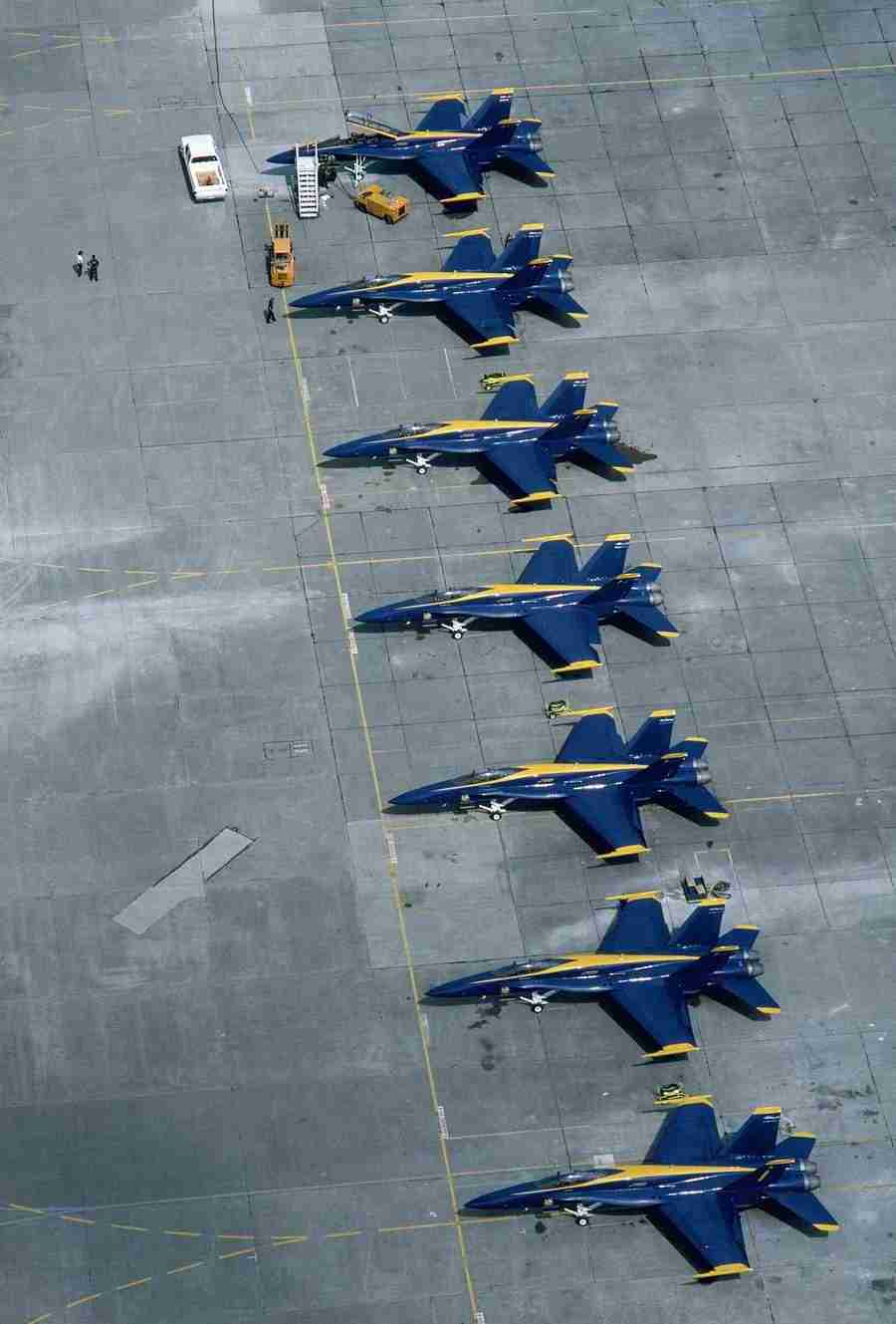 Aerials - Brand X Pictures ></a>
<script language=JavaScript> 
  var txt = 