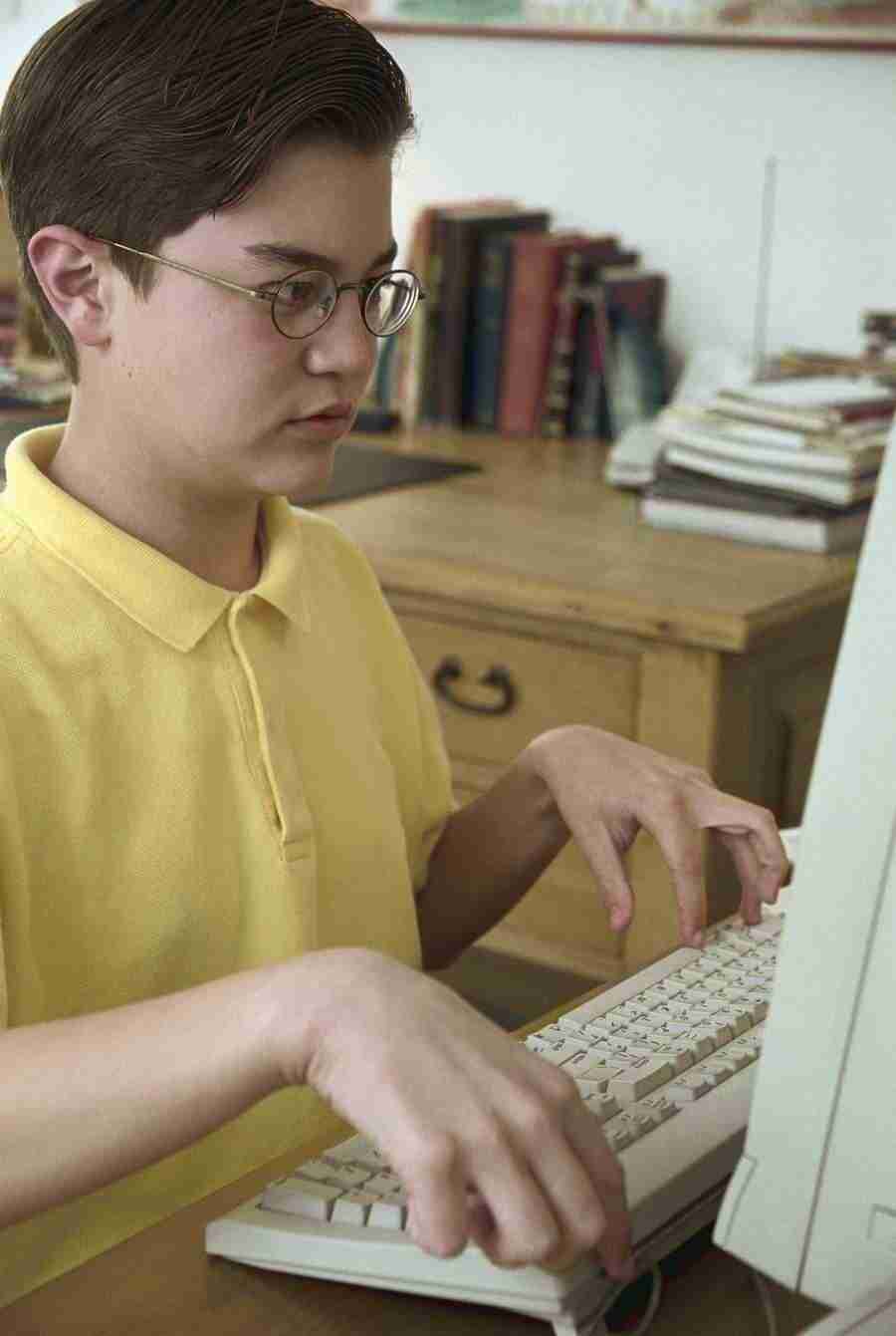 Cool Kids 10-14 - Brand X Pictures ></a>
<script language=JavaScript> 
  var txt = 