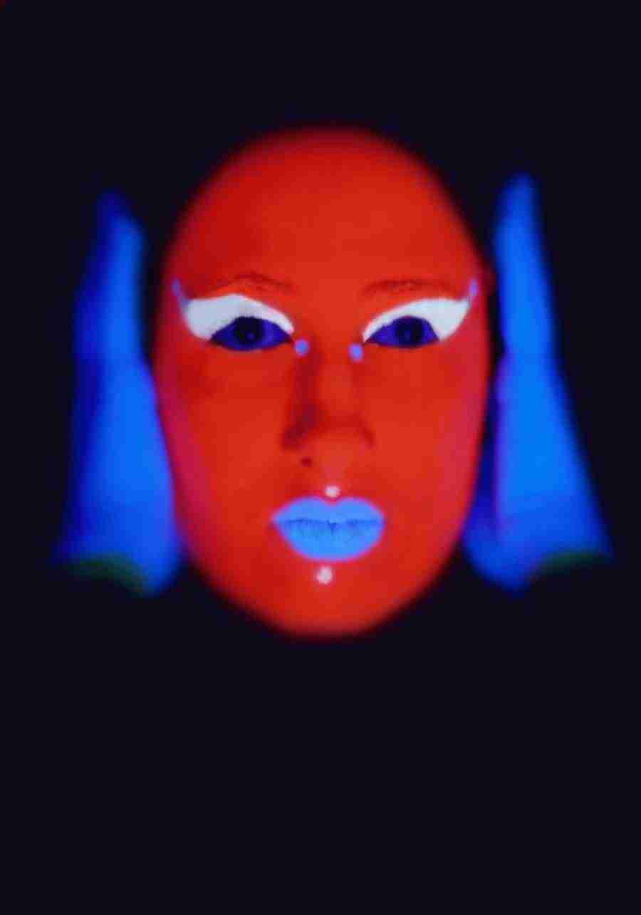 Glow - Brand X Pictures ></a>
<script language=JavaScript> 
  var txt = 