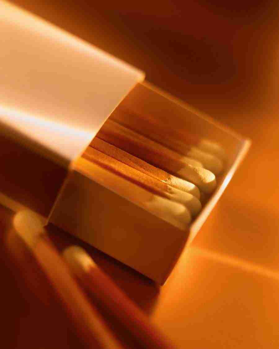 Conceptual Still Life - Corbis ></a>
<script language=JavaScript> 
  var txt = 