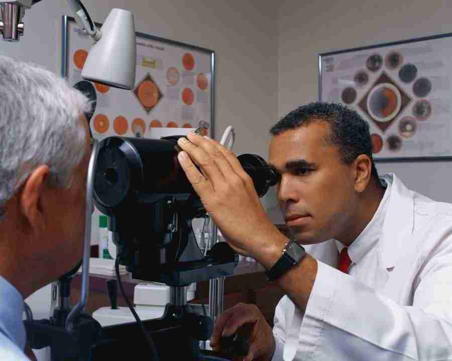 Doctors and Medicine - Corbis ></a>
<script language=JavaScript> 
  var txt = 