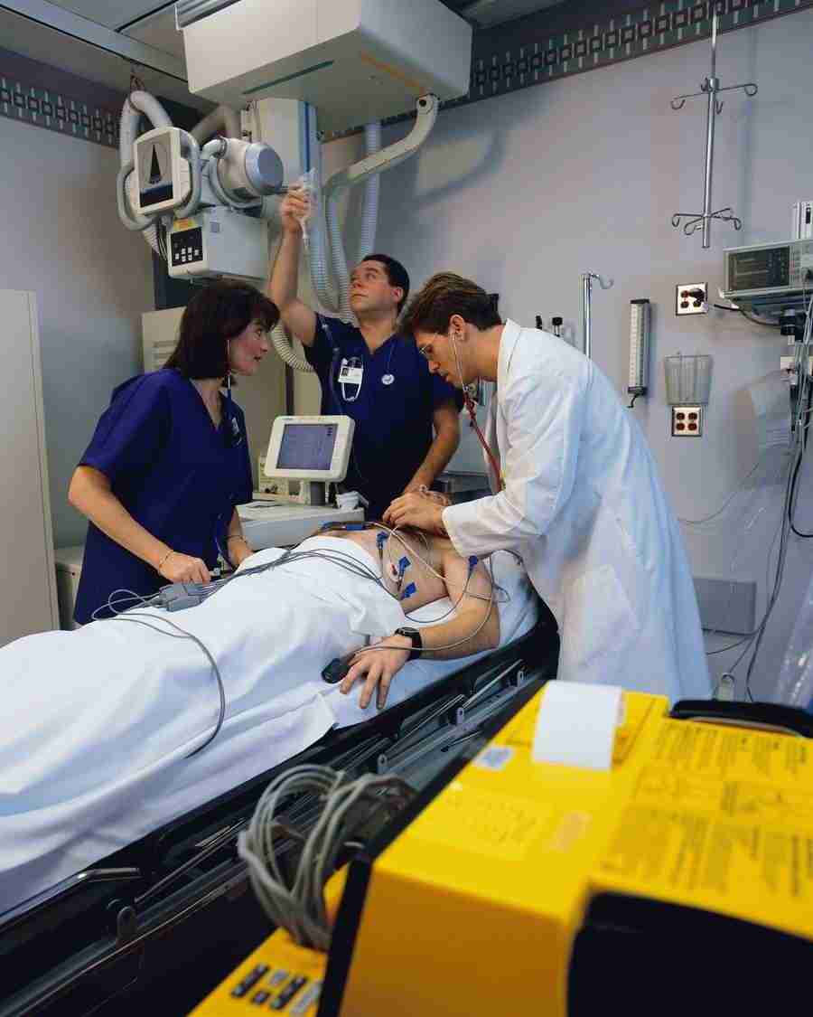 Doctors and Medicine - Corbis ></a>
<script language=JavaScript> 
  var txt = 