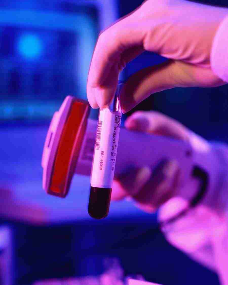 Doctors and Medicine - Corbis ></a>
<script language=JavaScript> 
  var txt = 