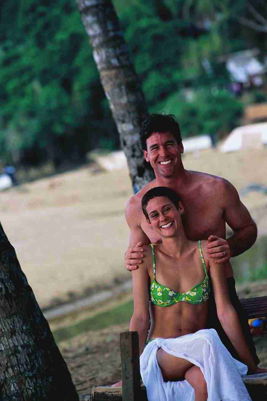 Romantic Moments - Corbis ></a>
<script language=JavaScript> 
  var txt = 