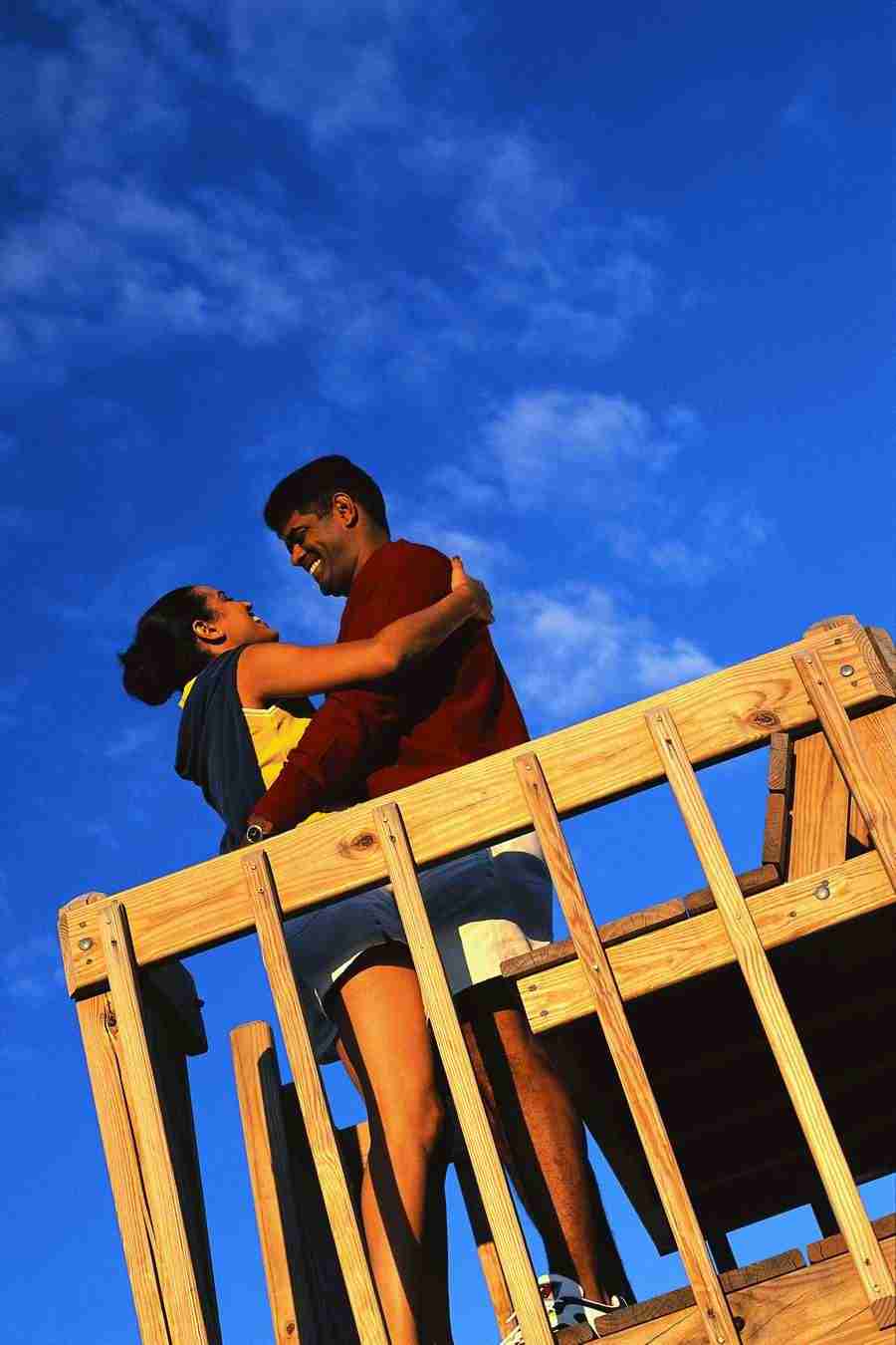 Romantic Moments - Corbis ></a>
<script language=JavaScript> 
  var txt = 