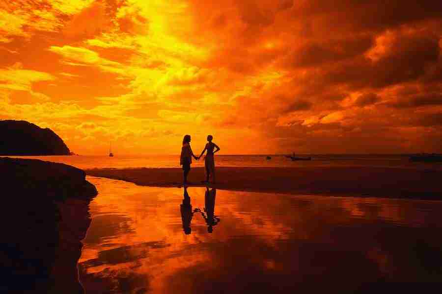 Romantic Moments - Corbis ></a>
<script language=JavaScript> 
  var txt = 