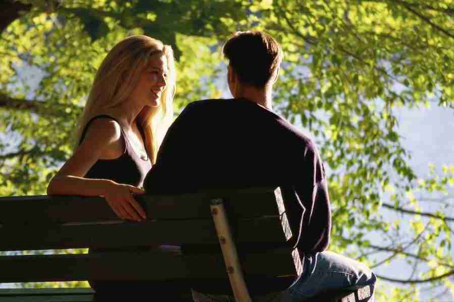 Romantic Moments - Corbis ></a>
<script language=JavaScript> 
  var txt = 