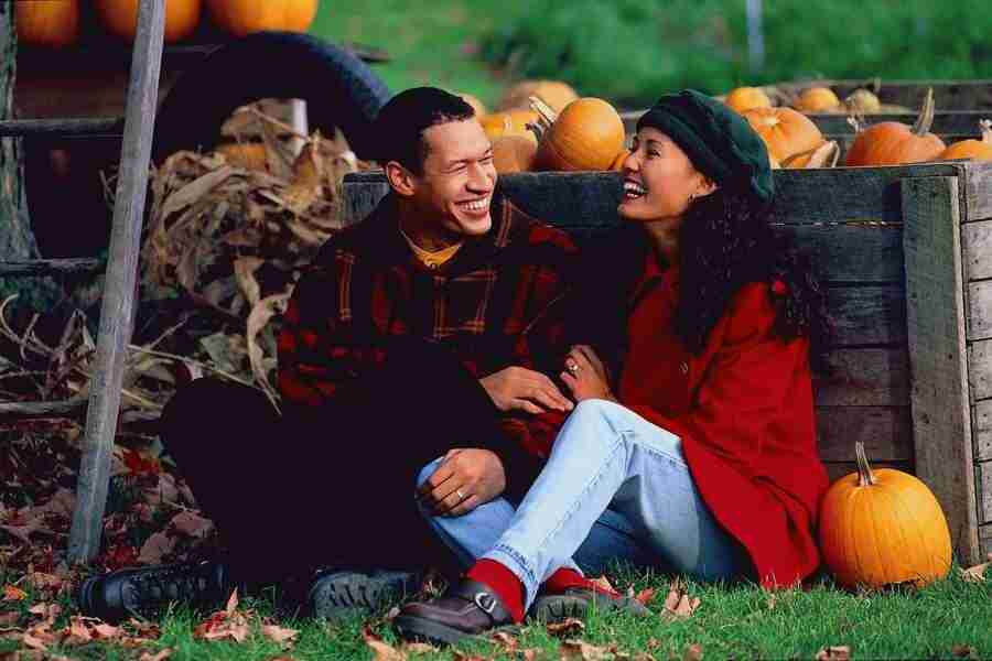 Romantic Moments - Corbis ></a>
<script language=JavaScript> 
  var txt = 