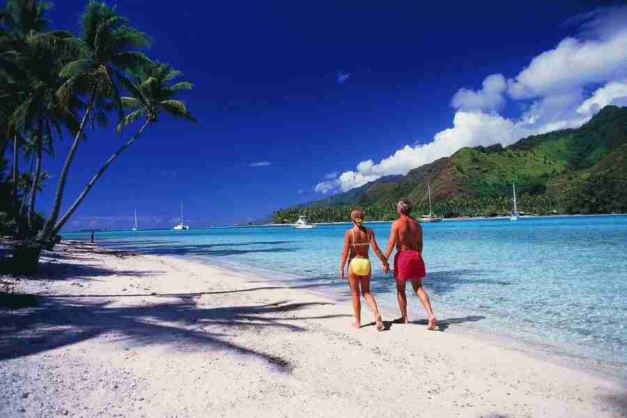 Romantic Moments - Corbis ></a>
<script language=JavaScript> 
  var txt = 