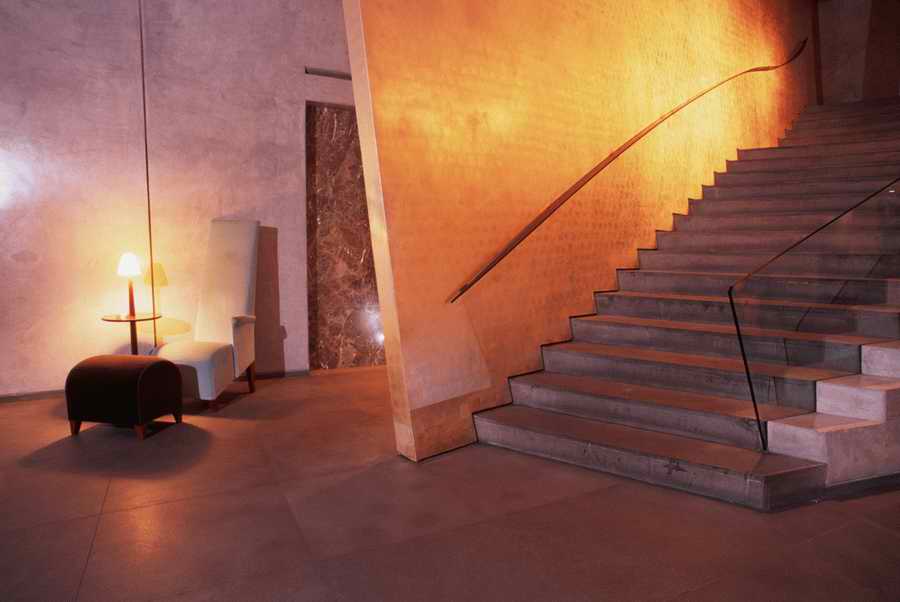 Interior 1 - Corbis Online ></a>
<script language=JavaScript> 
  var txt = 