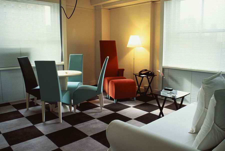 Interior 1 - Corbis Online ></a>
<script language=JavaScript> 
  var txt = 