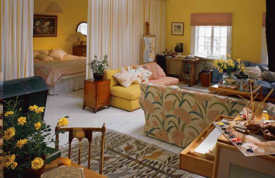 Interior 1 - Corbis Online ></a>
<script language=JavaScript> 
  var txt = 