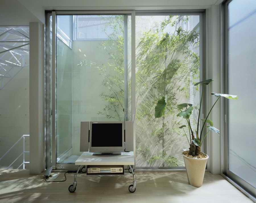 Interior 1 - Corbis Online ></a>
<script language=JavaScript> 
  var txt = 