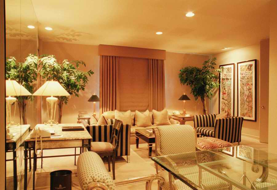 Interior 1 - Corbis Online ></a>
<script language=JavaScript> 
  var txt = 