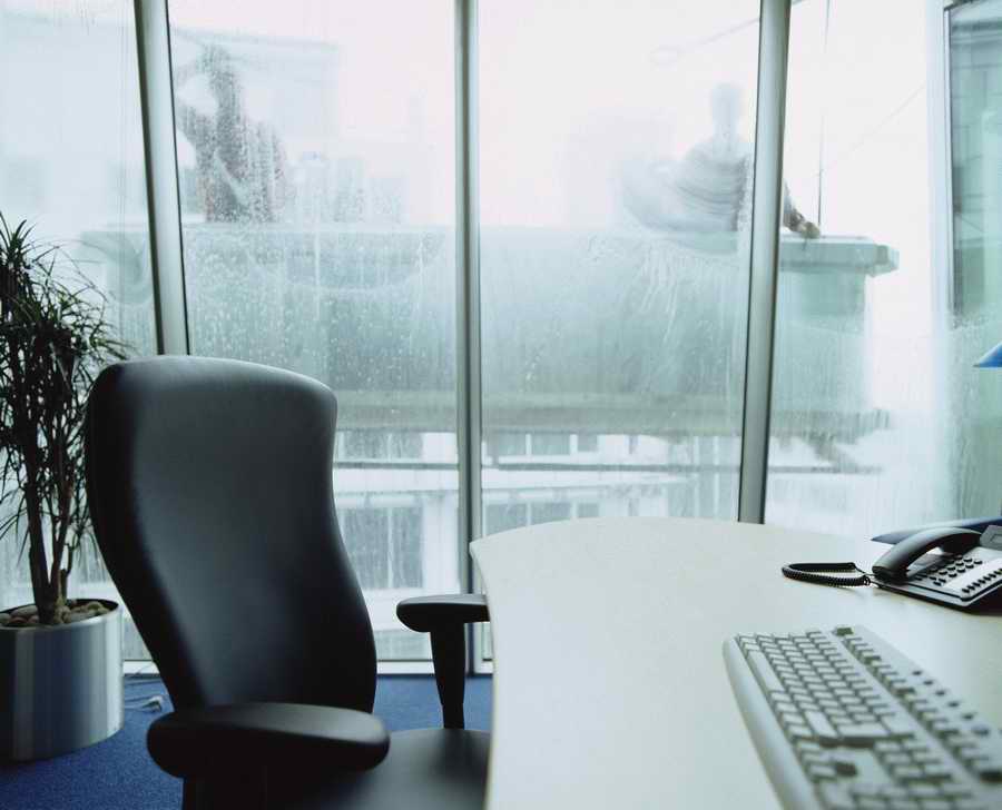 Interior 1 - Corbis Online ></a>
<script language=JavaScript> 
  var txt = 