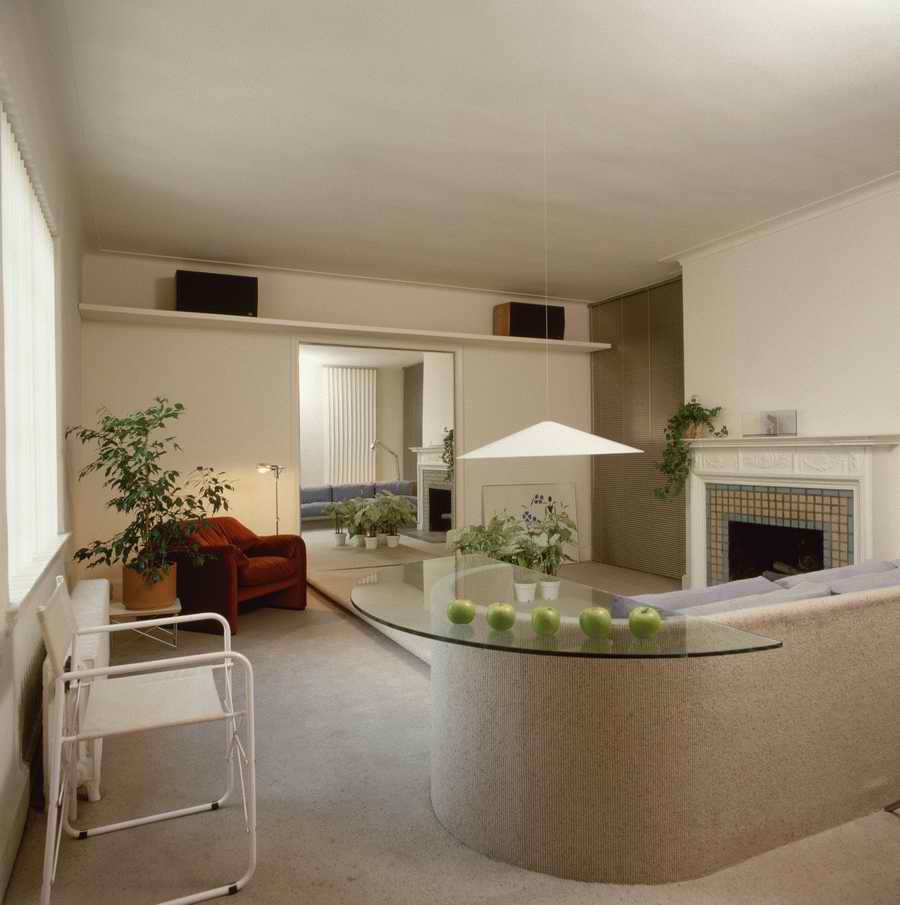 Interior 1 - Corbis Online ></a>
<script language=JavaScript> 
  var txt = 