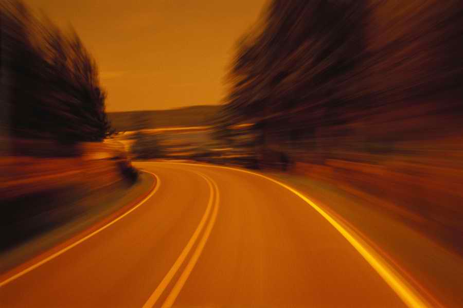 Road 3 - Corbis Online ></a>
<script language=JavaScript> 
  var txt = 