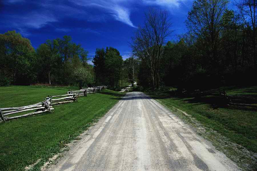 Road 3 - Corbis Online ></a>
<script language=JavaScript> 
  var txt = 