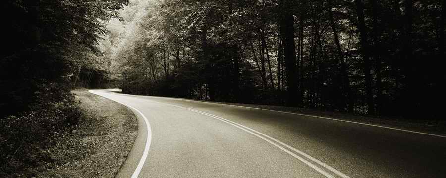 Road 3 - Corbis Online ></a>
<script language=JavaScript> 
  var txt = 