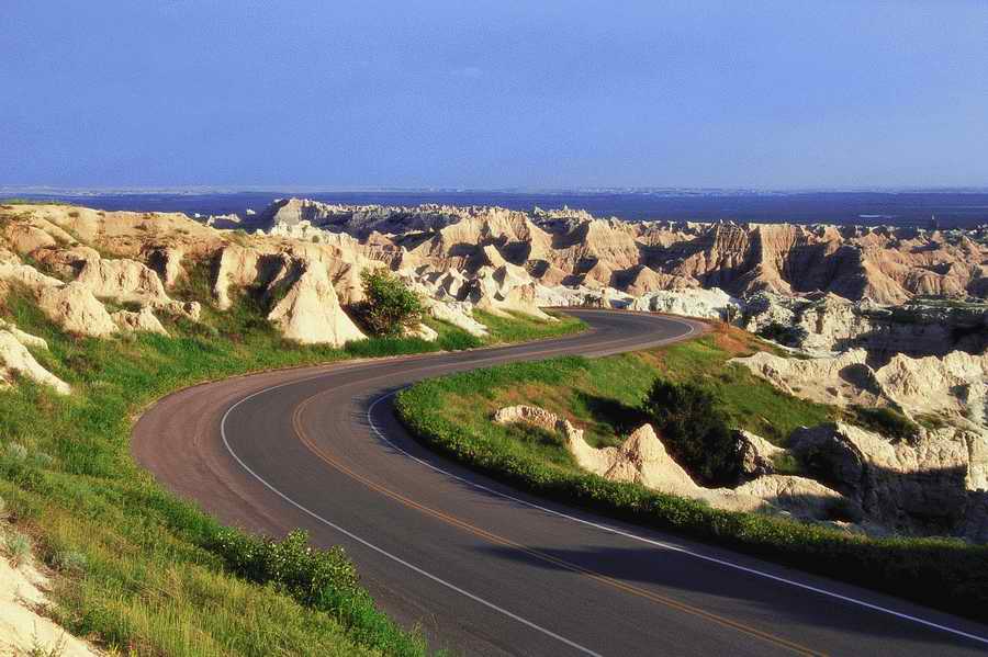 Road 3 - Corbis Online ></a>
<script language=JavaScript> 
  var txt = 