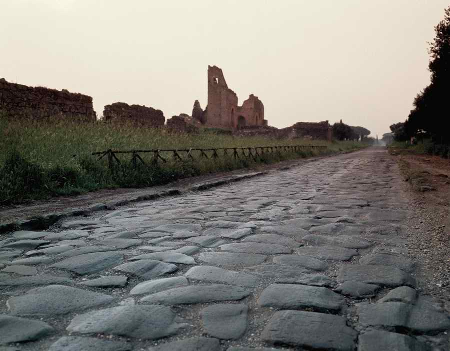 Road 3 - Corbis Online ></a>
<script language=JavaScript> 
  var txt = 