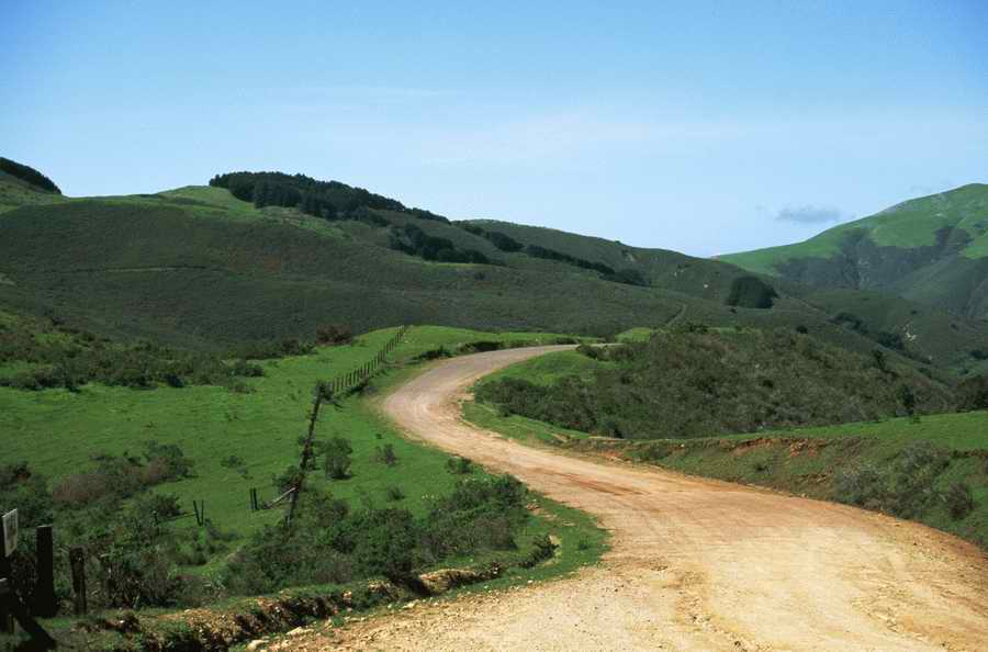 Road 3 - Corbis Online ></a>
<script language=JavaScript> 
  var txt = 