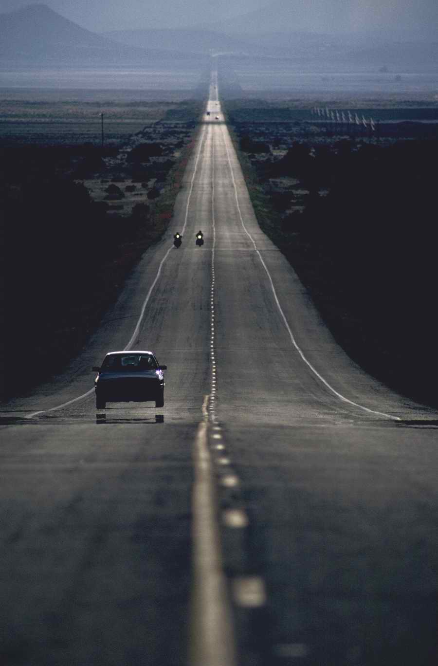 Road 3 - Corbis Online ></a>
<script language=JavaScript> 
  var txt = 