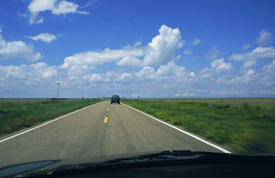 Road 3 - Corbis Online ></a>
<script language=JavaScript> 
  var txt = 