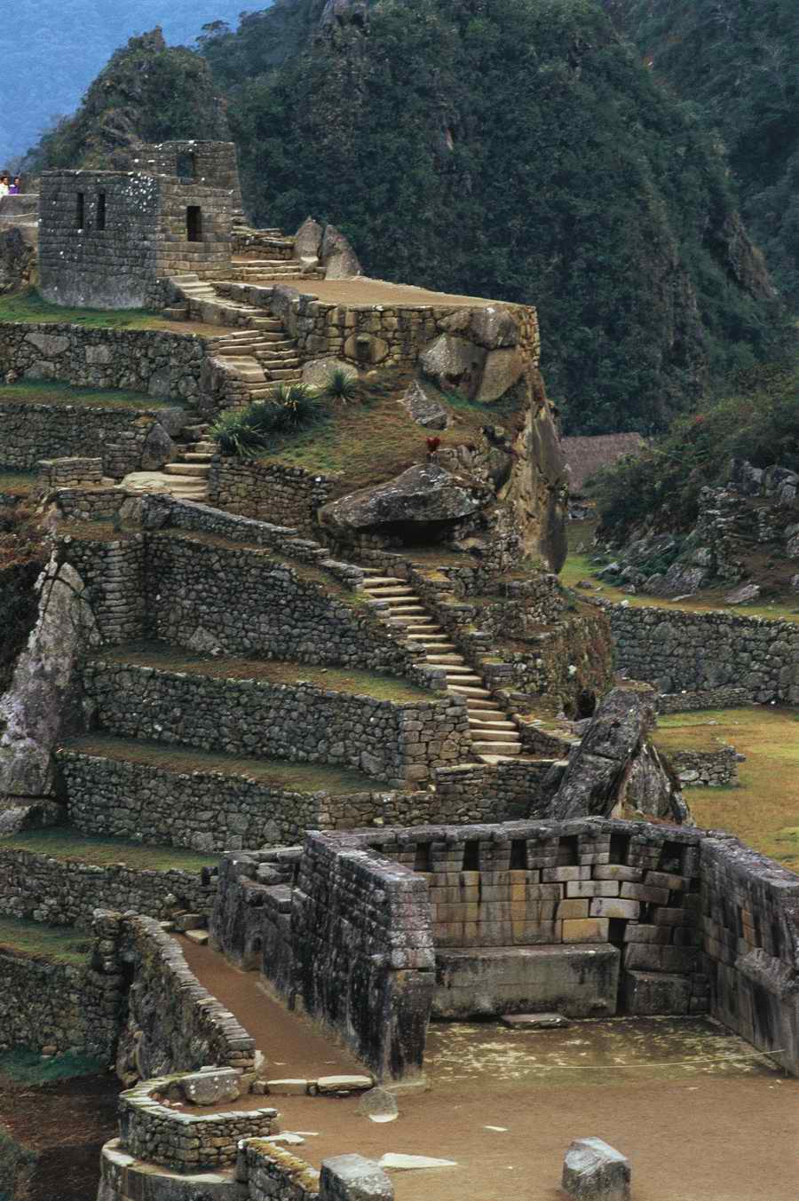 Ruins of Ancient - Corbis Online ></a>
<script language=JavaScript> 
  var txt = 