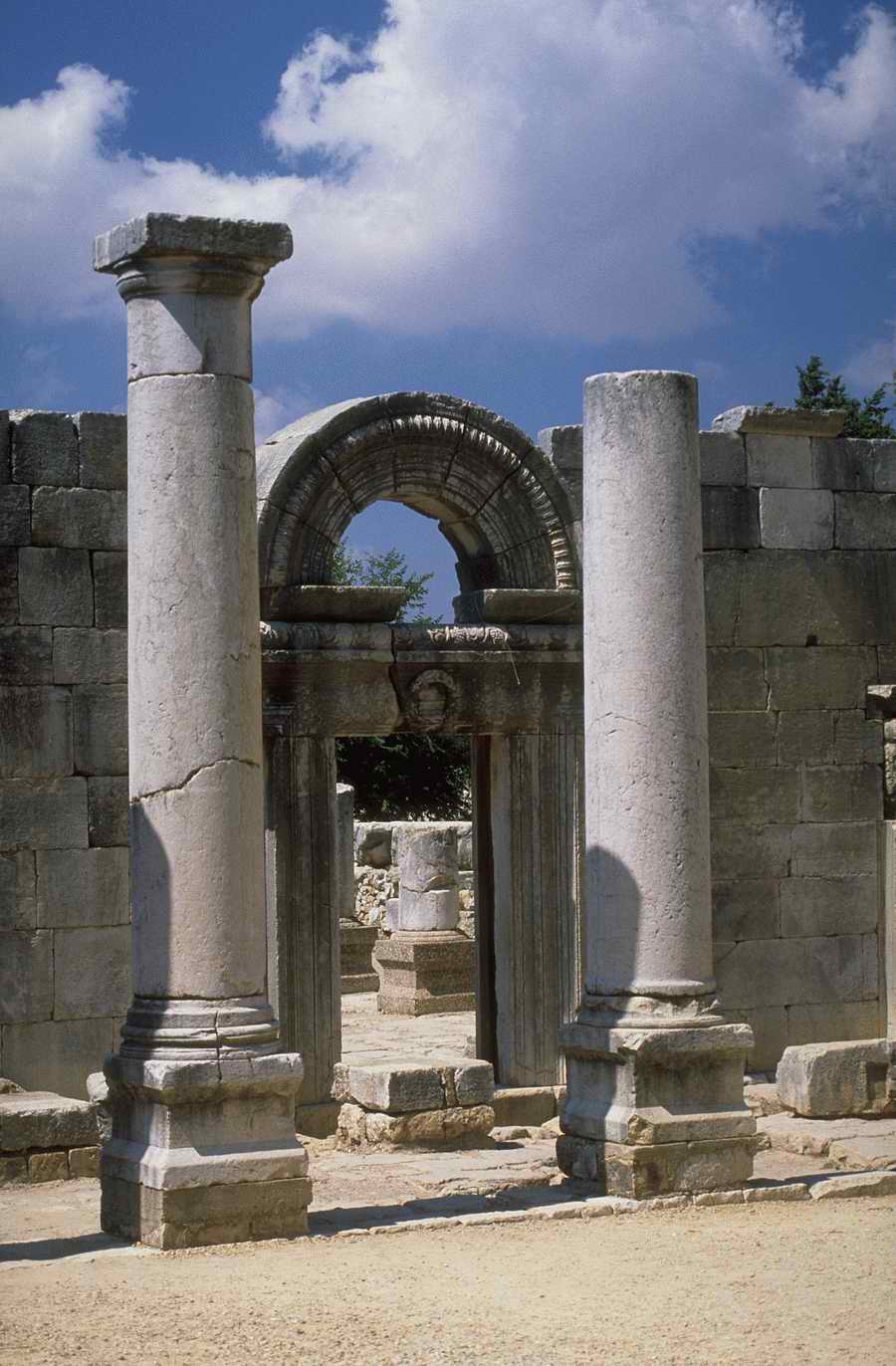Ruins of Ancient - Corbis Online ></a>
<script language=JavaScript> 
  var txt = 