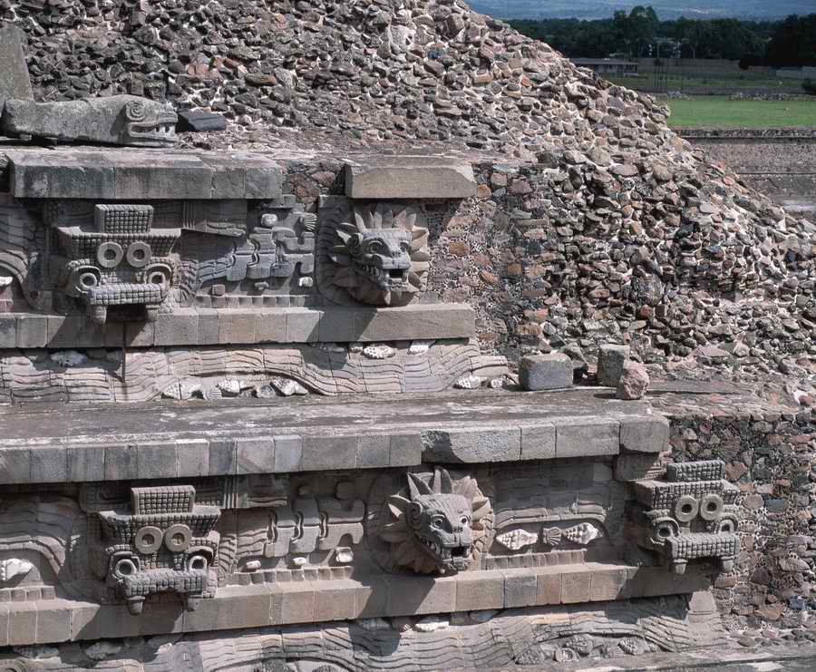 Ruins of Ancient - Corbis Online ></a>
<script language=JavaScript> 
  var txt = 