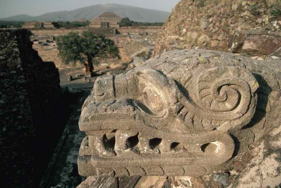 Ruins of Ancient - Corbis Online ></a>
<script language=JavaScript> 
  var txt = 