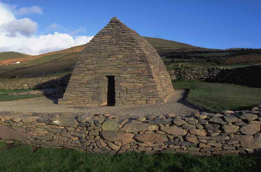 Ruins of Ancient 2 - Corbis Online ></a>
<script language=JavaScript> 
  var txt = 