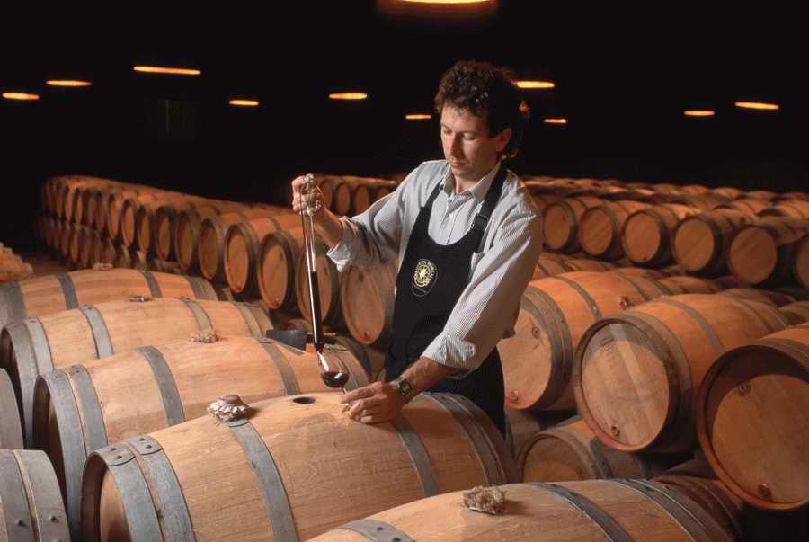 Vinification - Corbis Online ></a>
<script language=JavaScript> 
  var txt = 