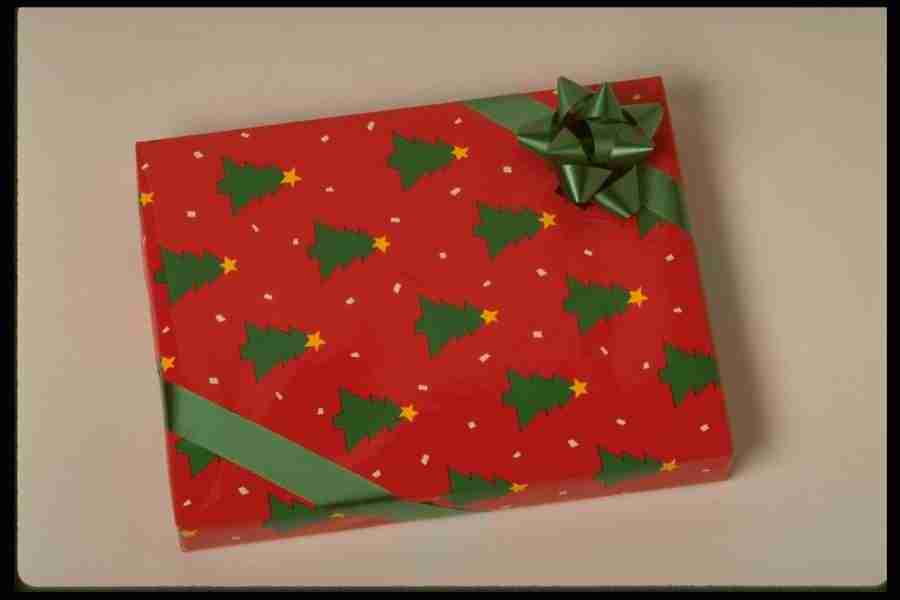 Christmas Celebration - Corel Professional Photos ></a>
<script language=JavaScript> 
  var txt = 