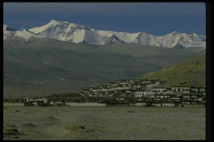 China And Tibet - Corel Professional Photos ></a>
<script language=JavaScript> 
  var txt = 