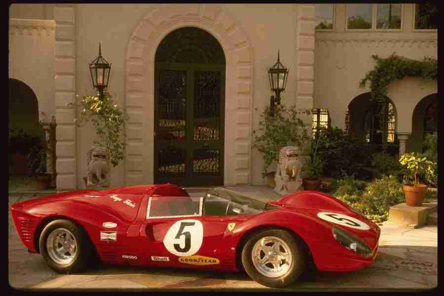 Exotic Cars - Corel Professional Photos ></a>
<script language=JavaScript> 
  var txt = 