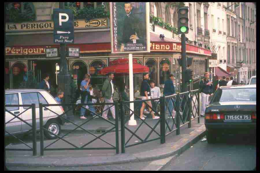 France - Corel Professional Photos ></a>
<script language=JavaScript> 
  var txt = 
